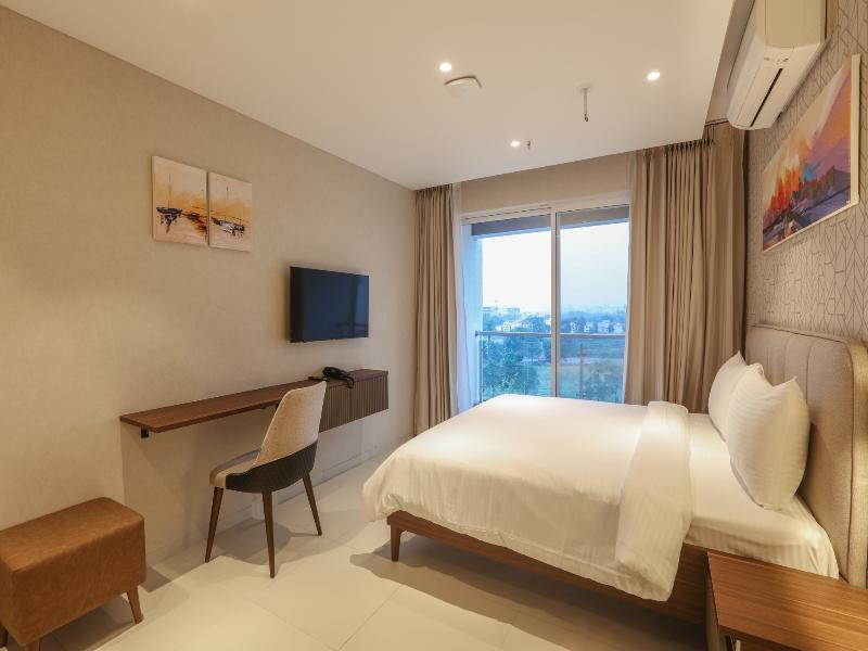 AR Suites Jewels Royale - Koregaon Park NX image
