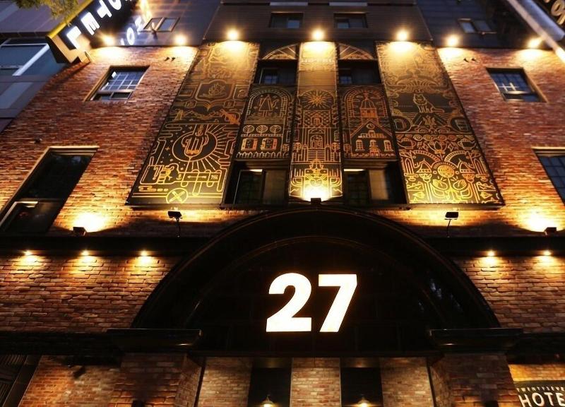 27 Hotel image