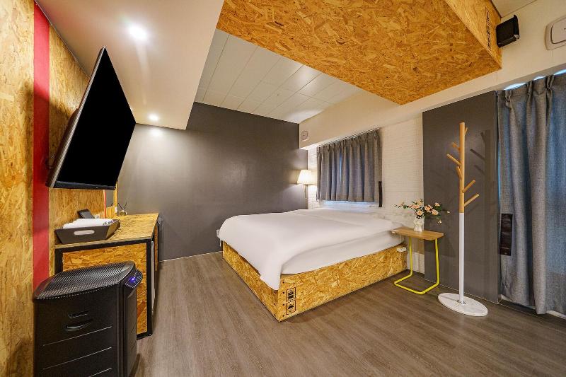 27 Hotel image