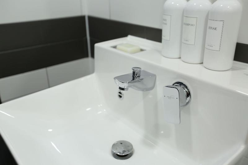 27 Hotel image
