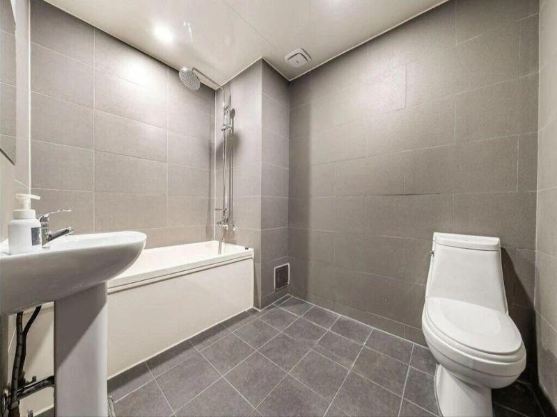 27 Hotel image