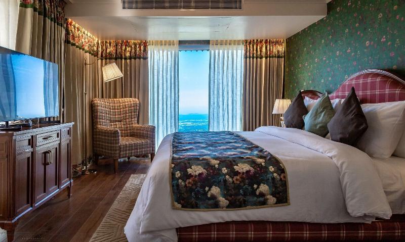 The Fern Brentwood Resort image