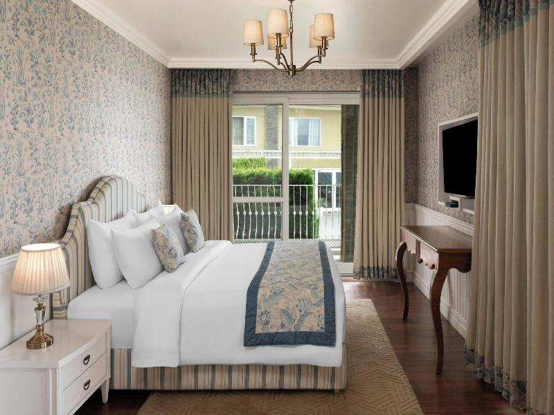 The Fern Brentwood Resort image