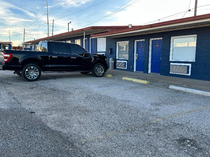 Apollo Lodge and RV Park — general view