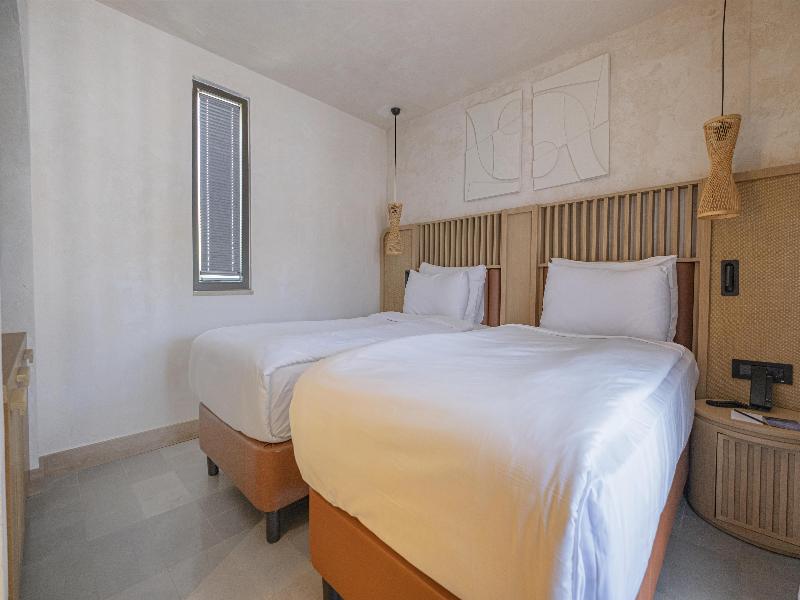 Radisson Blu Hotel Kas +12 ADULT ONLY image