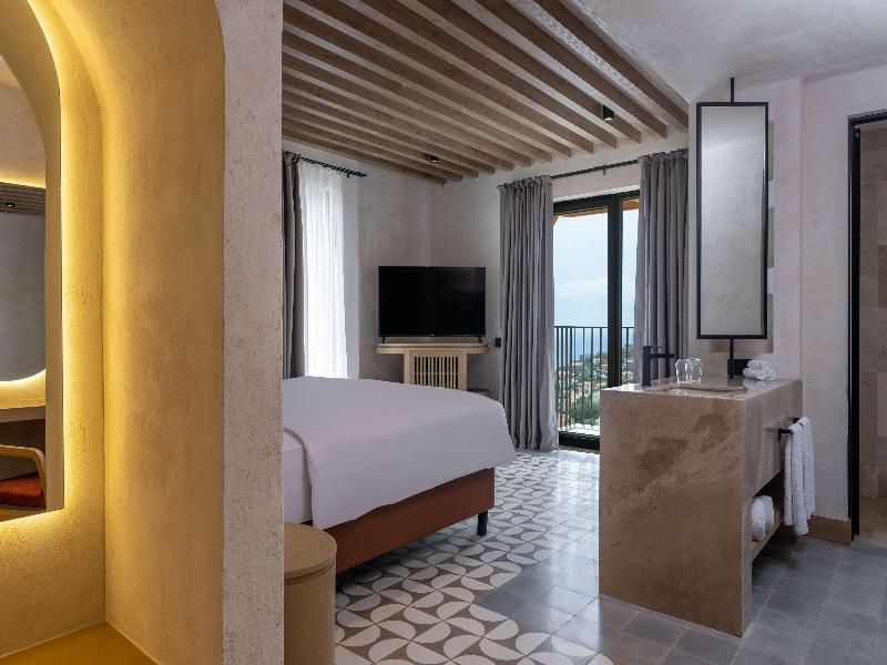 Radisson Blu Hotel Kas +12 ADULT ONLY image
