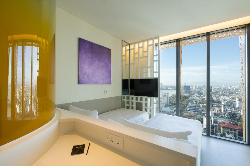Wink Hotel Danang Riverside image