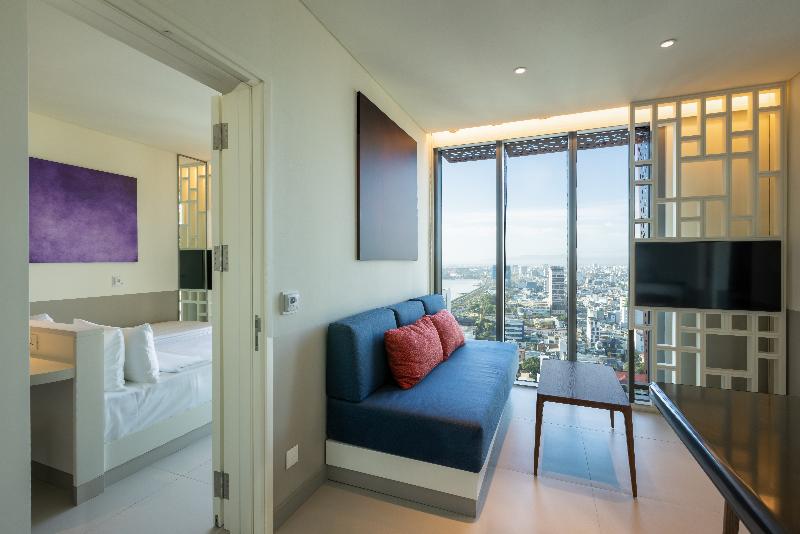 Wink Hotel Danang Riverside image