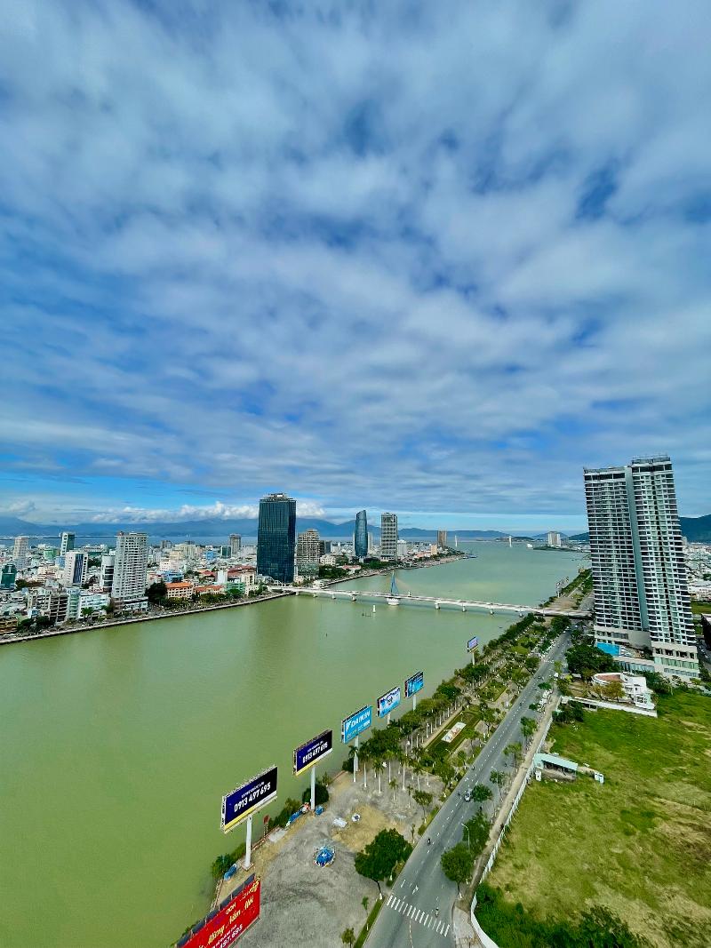 Wink Hotel Danang Riverside image