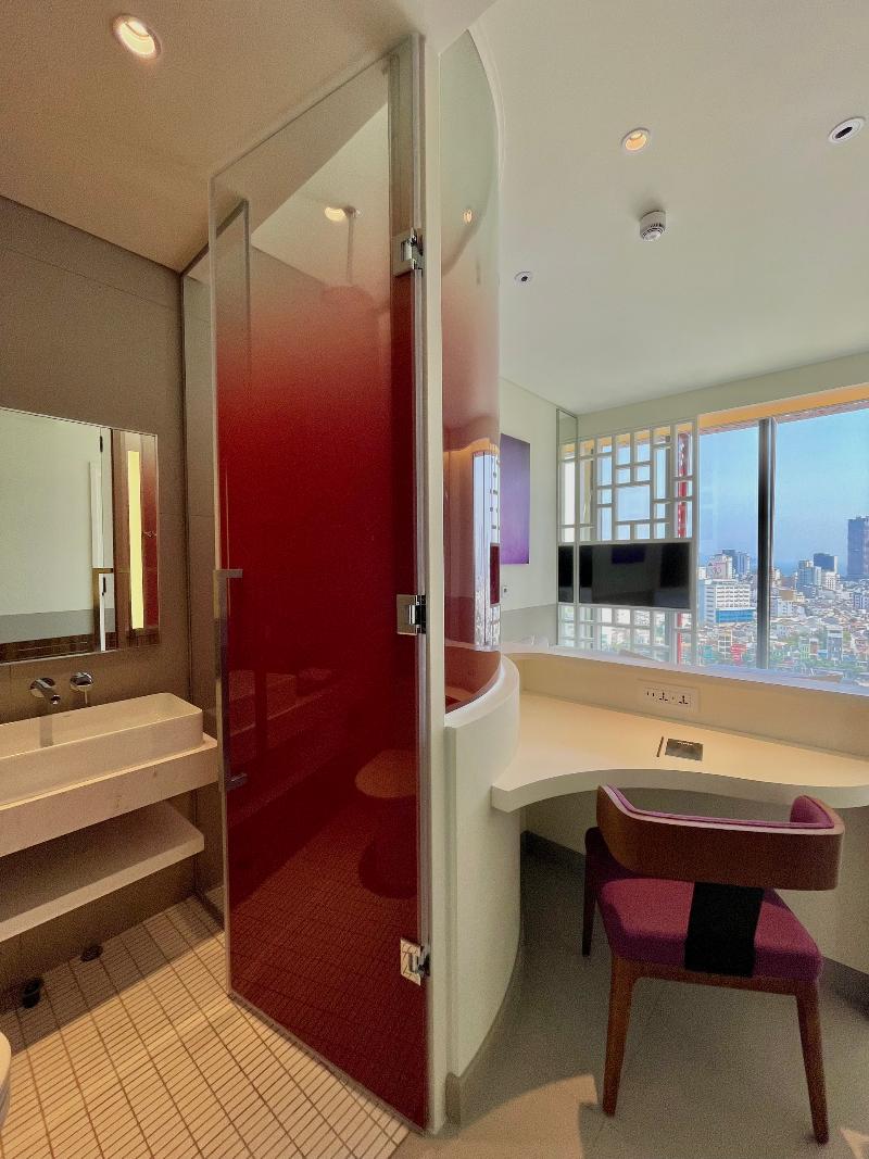 Wink Hotel Danang Riverside image