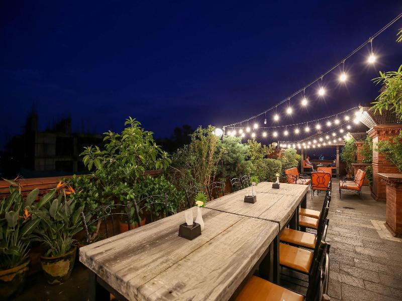 Traditional Comfort Boutique Hotel image