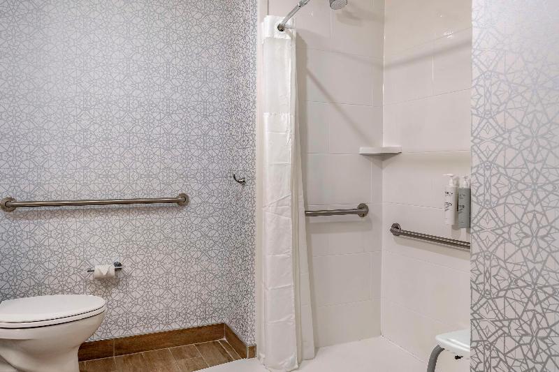 Hampton Inn Nicholasville Brannon Crossing image