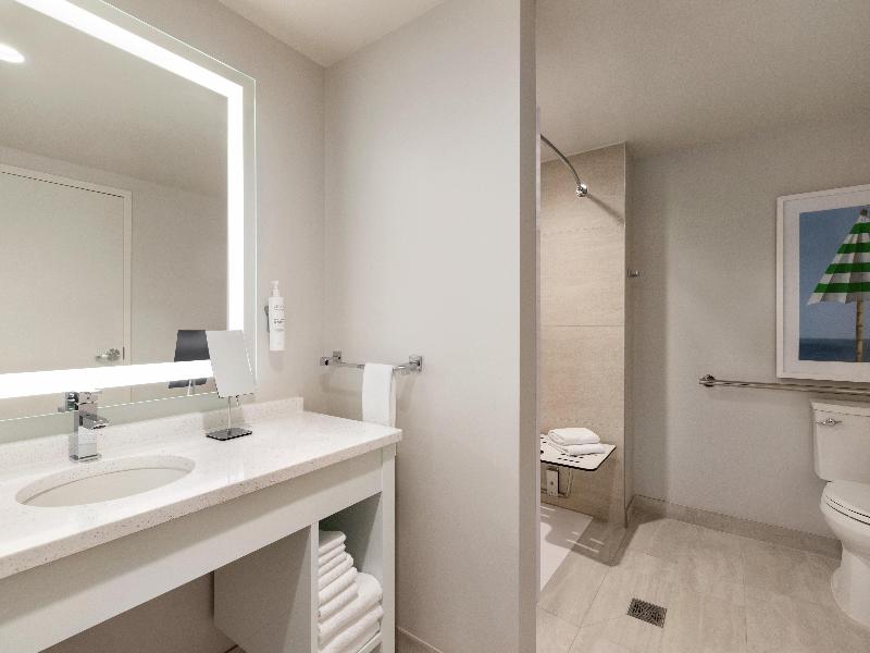 Embassy Suites By Hilton Panama City Beach Resort image
