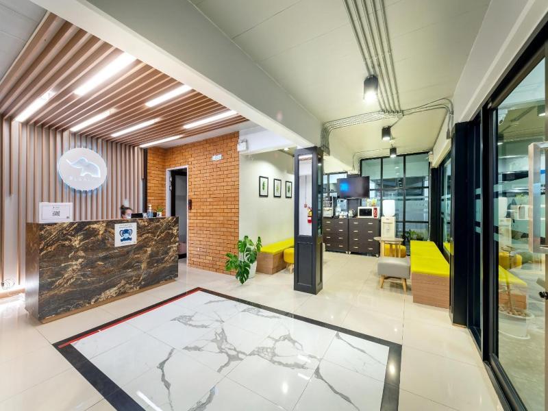 Plaai Play Hotel (sha Extra Plus) image