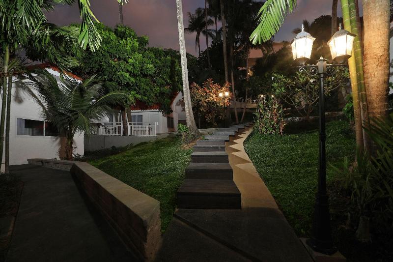 Kata White Villas image