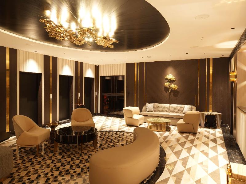 Parallel Hotels image