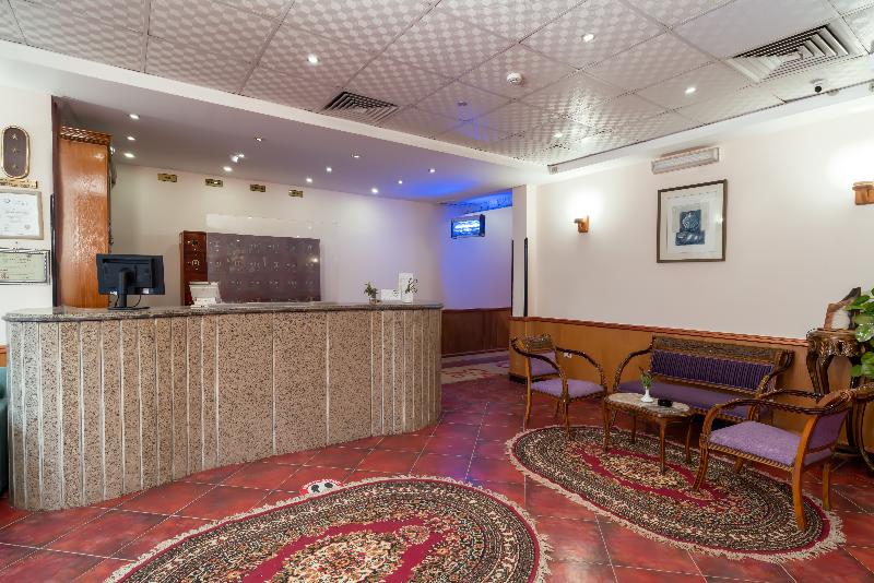 Lobby & Reception