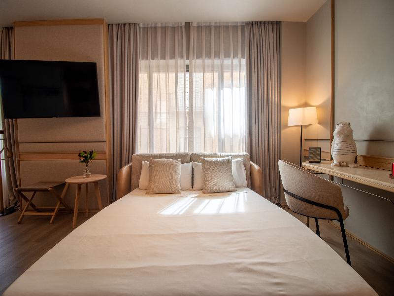 Only YOU Hotel Málaga image