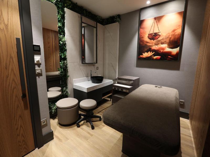 Limak Skopje Luxury Hotel image