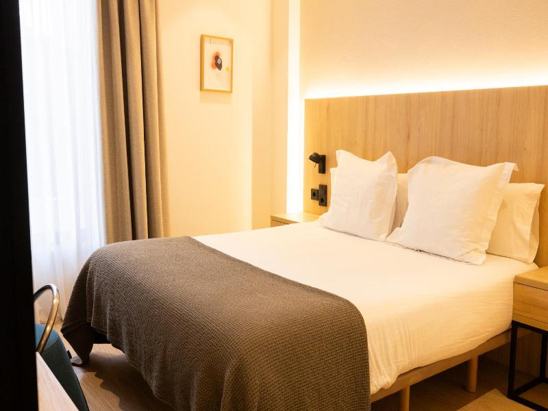 Inn Boutique Leon image