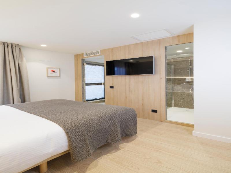 Inn Boutique Leon image