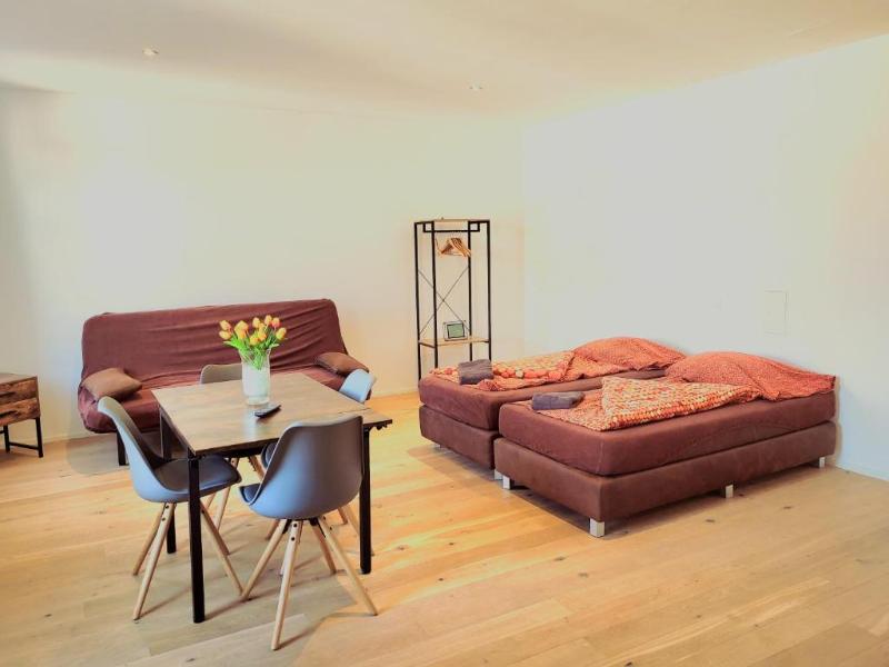 Real Living Apartments Vienna image