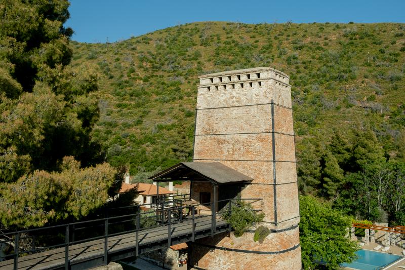Kaminos Evia