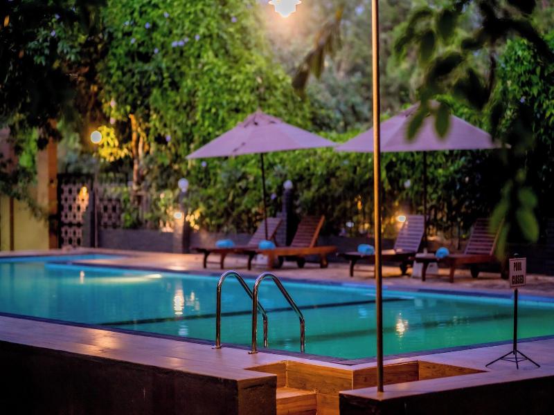 Lavendish Country Resort image