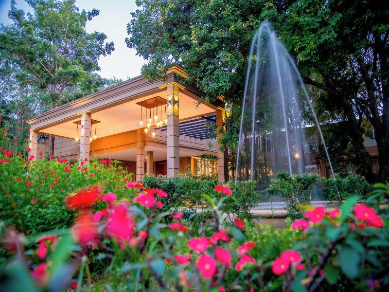 Lavendish Country Resort image