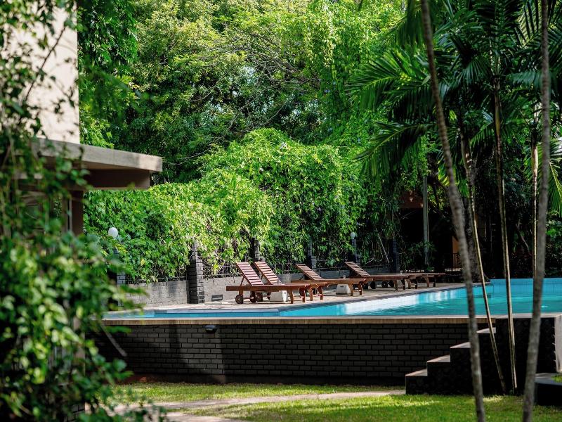 Lavendish Country Resort image