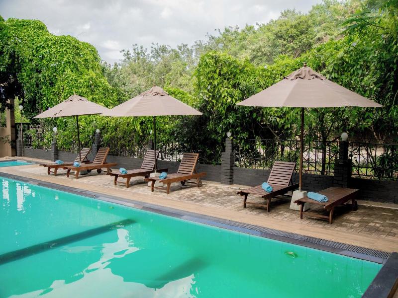 Lavendish Country Resort image
