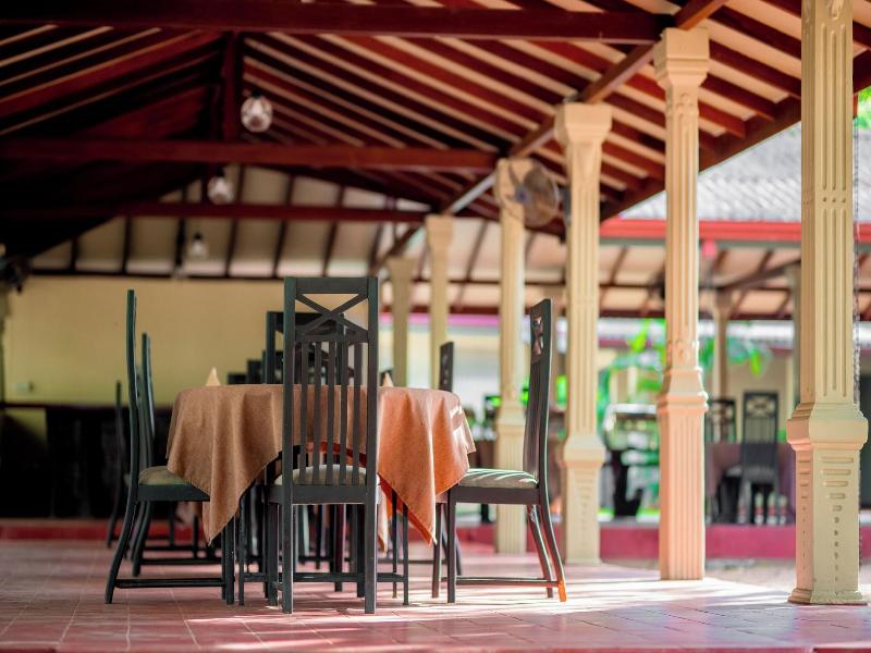 Lavendish Country Resort image