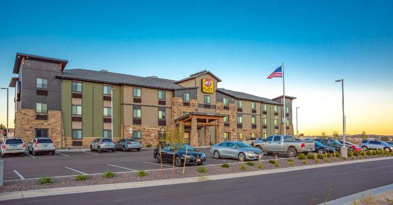 My Place Hotel Green Bay image
