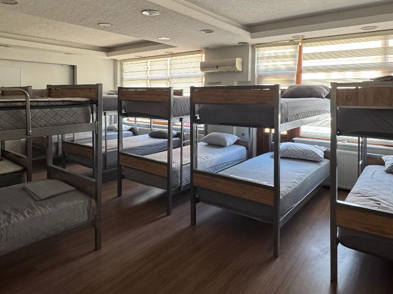 Hostelida image