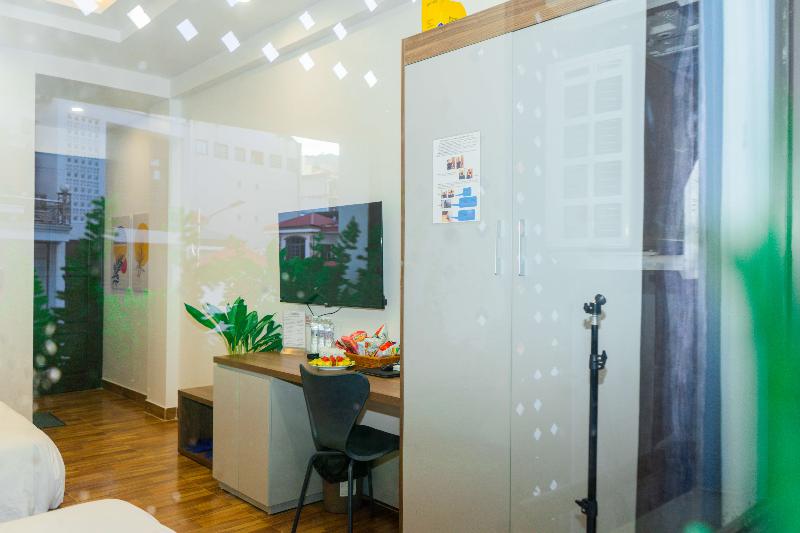 Bai Chay Panda Hotel image