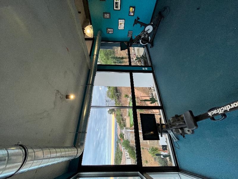 Suite 28 image