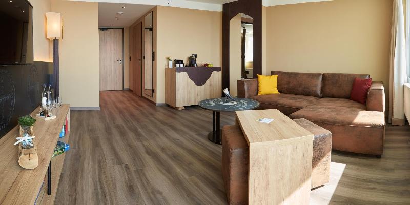 Dampland - Ostseehotel Midgard image