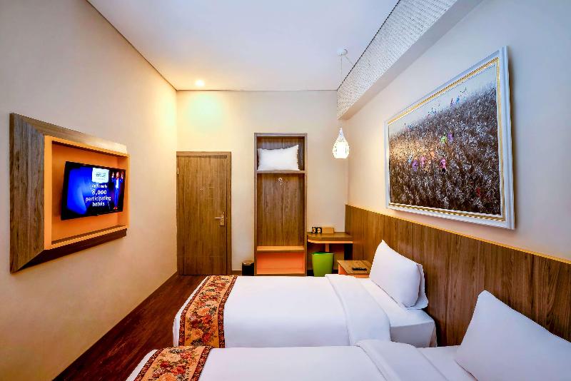 Super 8 By Wyndham Solo Indonesia image