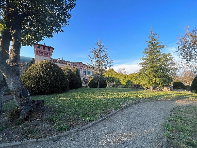 Il Castello Di Bubbio Hotel & Restaurant image