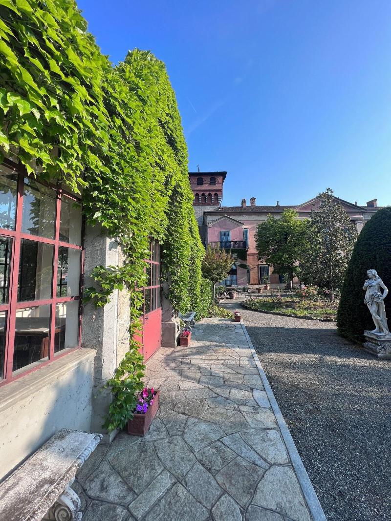 Il Castello Di Bubbio Hotel & Restaurant image