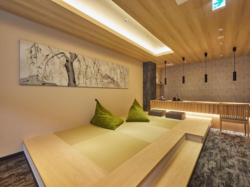 Rinn Shirakawa South image