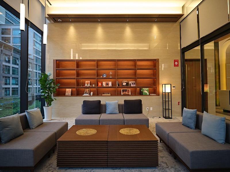 Roynet Hotel Seoul Mapo image