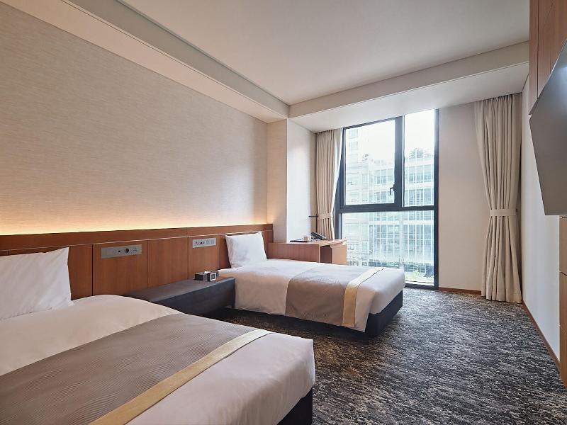 Roynet Hotel Seoul Mapo image