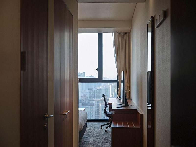 Roynet Hotel Seoul Mapo image