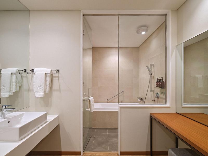Roynet Hotel Seoul Mapo image