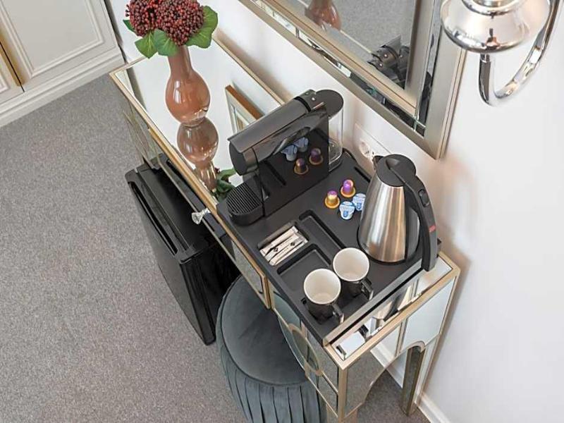 APARTMENT SUPERIOR