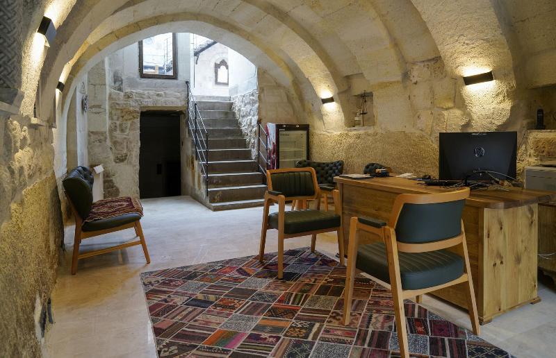 Concept Cave Suites image