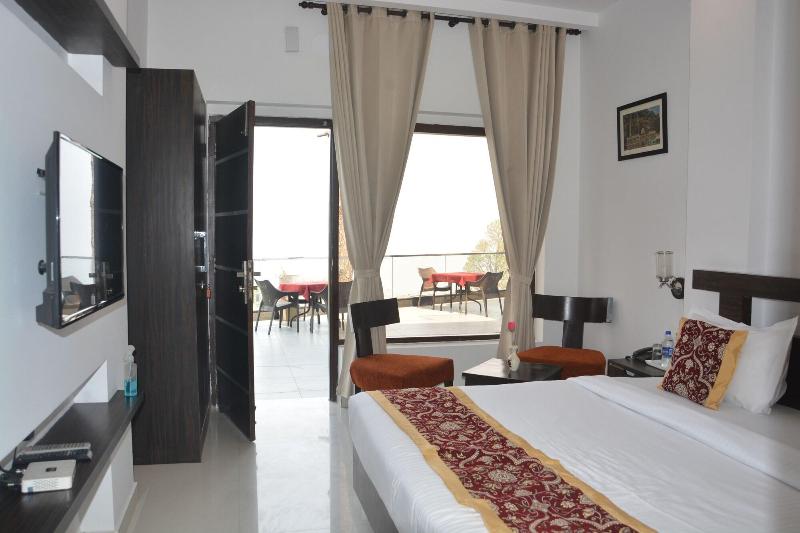 The Golden Sunrise Hotel image