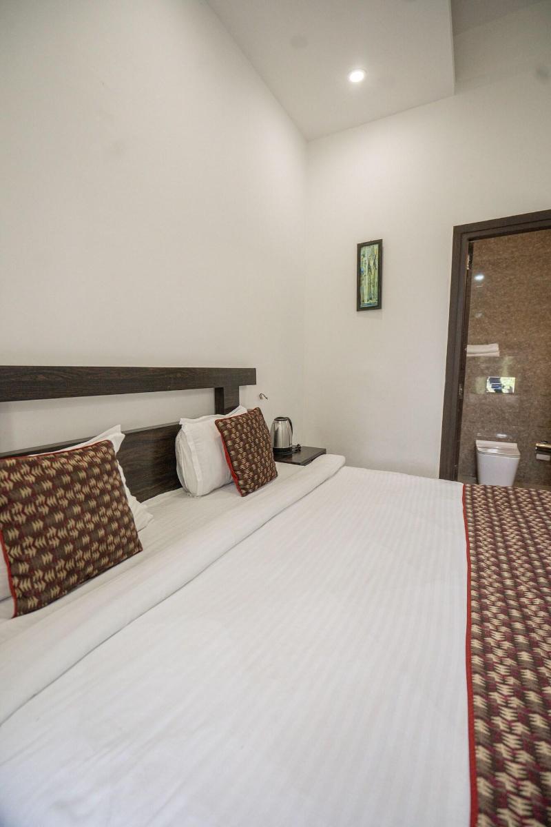 The Golden Sunrise Hotel image