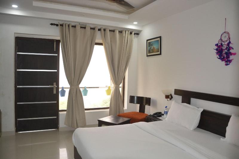 The Golden Sunrise Hotel image